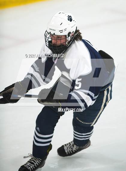 Thumbnail 3 in Victor @ Pittsford (Section 5 Class A Sectional Final) photogallery.