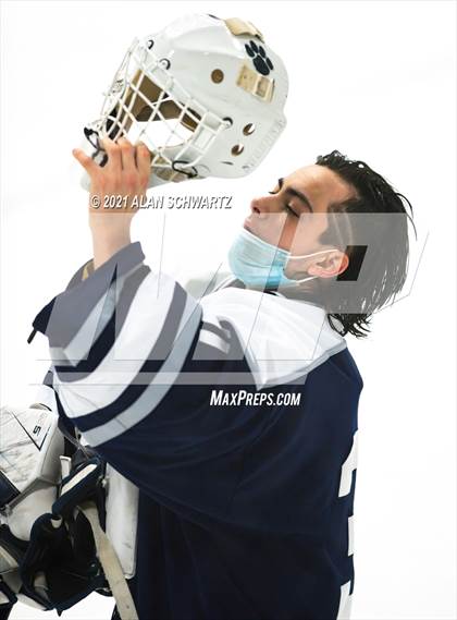 Thumbnail 3 in Victor @ Pittsford (Section 5 Class A Sectional Final) photogallery.