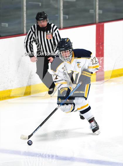 Thumbnail 1 in Victor @ Pittsford (Section 5 Class A Sectional Final) photogallery.