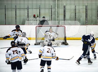 Thumbnail 2 in Victor @ Pittsford (Section 5 Class A Sectional Final) photogallery.