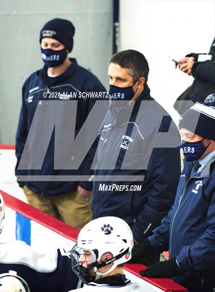 Thumbnail 3 in Victor @ Pittsford (Section 5 Class A Sectional Final) photogallery.