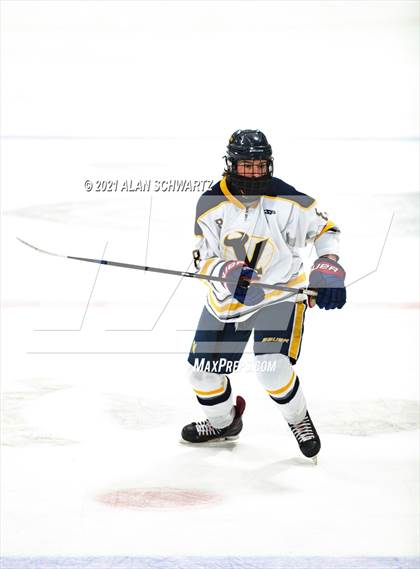 Thumbnail 2 in Victor @ Pittsford (Section 5 Class A Sectional Final) photogallery.