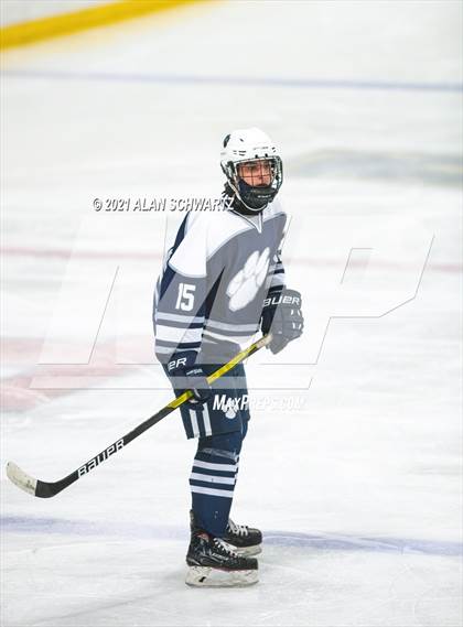 Thumbnail 3 in Victor @ Pittsford (Section 5 Class A Sectional Final) photogallery.