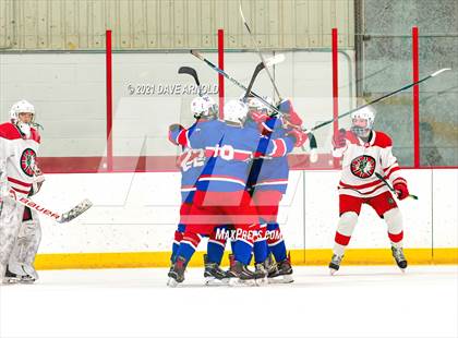 Thumbnail 3 in Winnacunnet @ Spaulding photogallery.