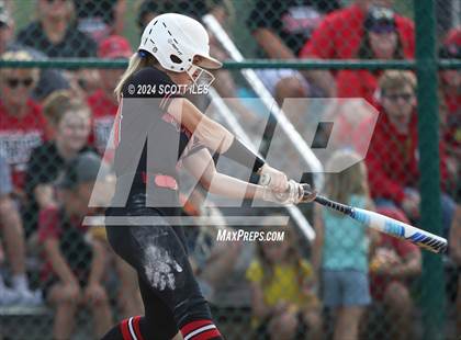 Thumbnail 2 in Dover vs. Logan Elm (OHSAA D2 Regional Final) photogallery.