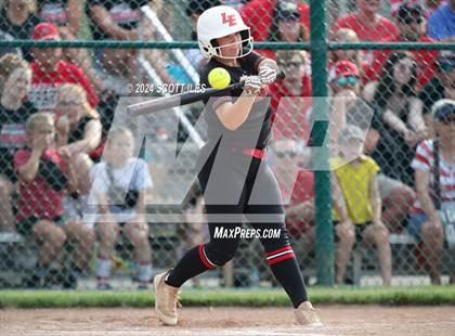 Thumbnail 2 in Dover vs. Logan Elm (OHSAA D2 Regional Final) photogallery.