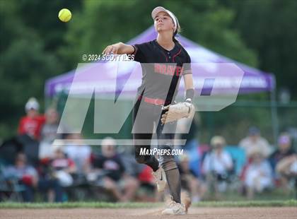 Thumbnail 1 in Dover vs. Logan Elm (OHSAA D2 Regional Final) photogallery.