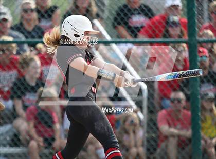 Thumbnail 3 in Dover vs. Logan Elm (OHSAA D2 Regional Final) photogallery.