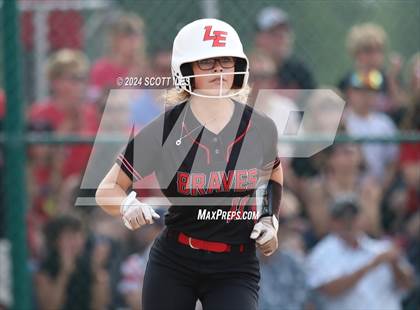 Thumbnail 1 in Dover vs. Logan Elm (OHSAA D2 Regional Final) photogallery.