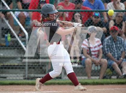 Thumbnail 3 in Dover vs. Logan Elm (OHSAA D2 Regional Final) photogallery.