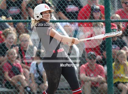 Thumbnail 3 in Dover vs. Logan Elm (OHSAA D2 Regional Final) photogallery.