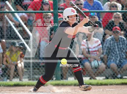 Thumbnail 3 in Dover vs. Logan Elm (OHSAA D2 Regional Final) photogallery.