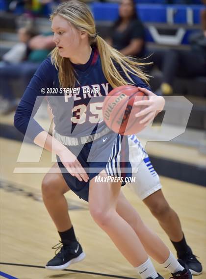 Thumbnail 2 in Perry @ Chandler photogallery.