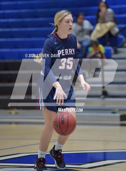 Thumbnail 2 in Perry @ Chandler photogallery.