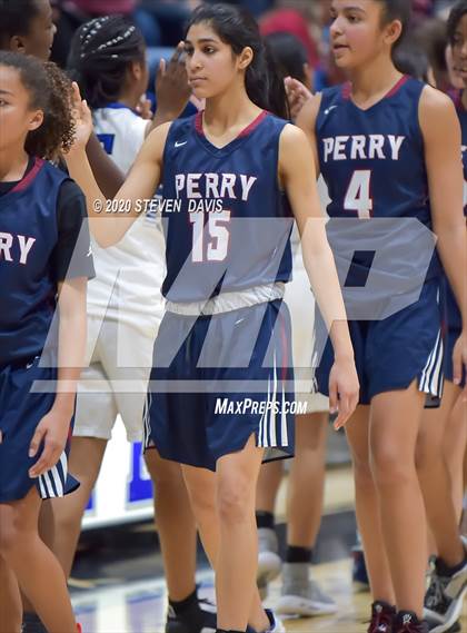 Thumbnail 3 in Perry @ Chandler photogallery.