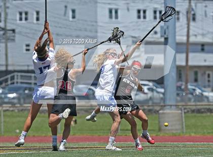 Thumbnail 2 in Darien vs. New Canaan (CIAC Class L Final) photogallery.