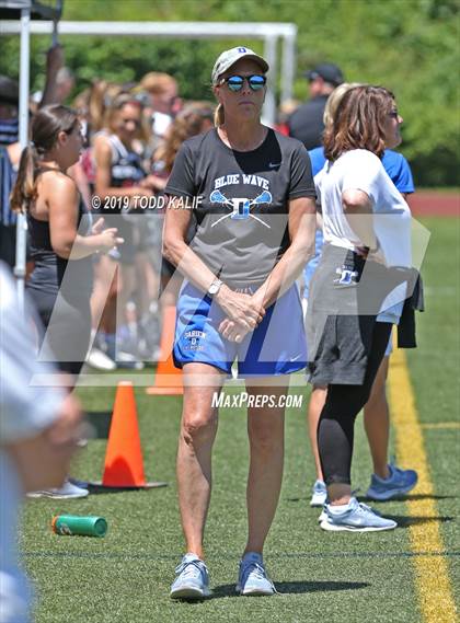 Thumbnail 3 in Darien vs. New Canaan (CIAC Class L Final) photogallery.