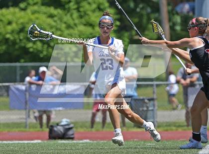 Thumbnail 3 in Darien vs. New Canaan (CIAC Class L Final) photogallery.