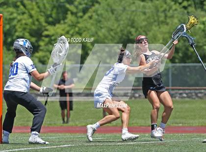 Thumbnail 1 in Darien vs. New Canaan (CIAC Class L Final) photogallery.