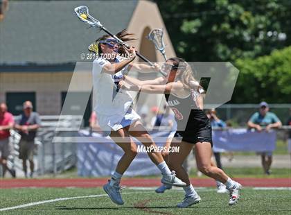 Thumbnail 1 in Darien vs. New Canaan (CIAC Class L Final) photogallery.