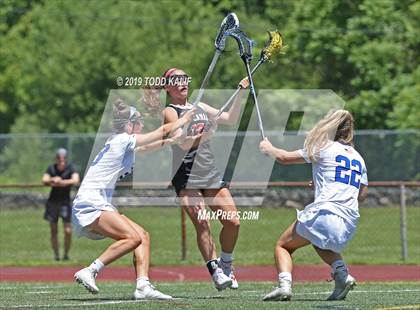 Thumbnail 3 in Darien vs. New Canaan (CIAC Class L Final) photogallery.