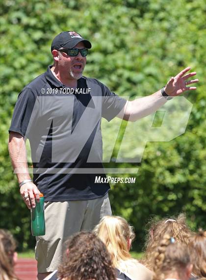 Thumbnail 2 in Darien vs. New Canaan (CIAC Class L Final) photogallery.