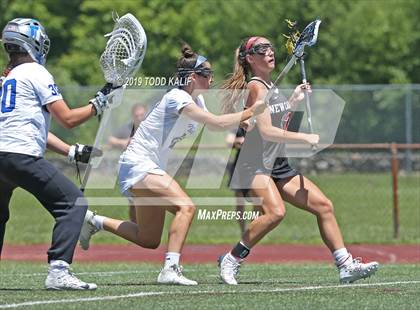 Thumbnail 3 in Darien vs. New Canaan (CIAC Class L Final) photogallery.