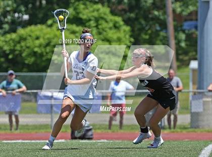 Thumbnail 2 in Darien vs. New Canaan (CIAC Class L Final) photogallery.