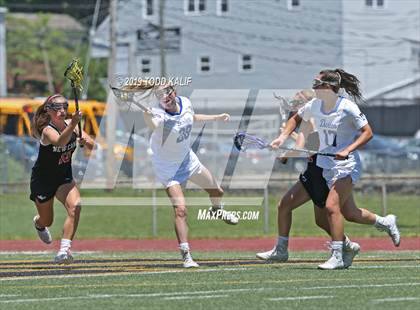 Thumbnail 3 in Darien vs. New Canaan (CIAC Class L Final) photogallery.