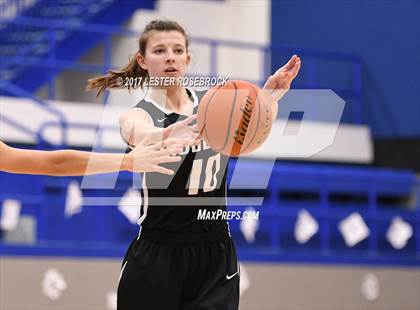 Thumbnail 3 in Moulton @ Falls City photogallery.