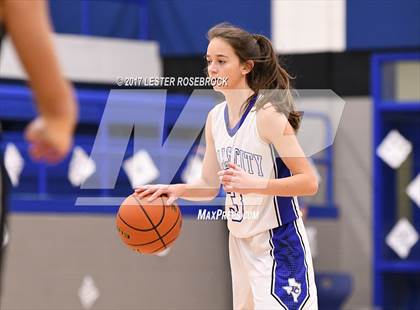 Thumbnail 2 in Moulton @ Falls City photogallery.