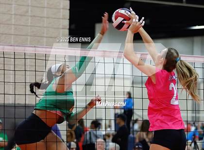 Thumbnail 2 in Buford vs. Brentwood (Showdown at the Sunsphere) photogallery.