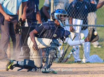 Thumbnail 3 in Northwestern @ Largo photogallery.
