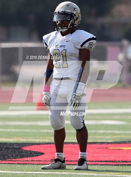 Thumbnail 1 in Elk Grove @ Jesuit photogallery.