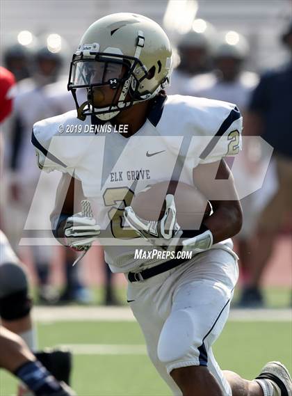Thumbnail 1 in Elk Grove @ Jesuit photogallery.