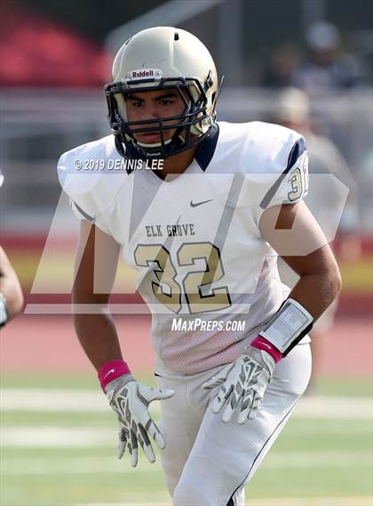 Thumbnail 3 in Elk Grove @ Jesuit photogallery.