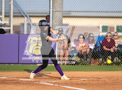 Thumbnail 1 in Marianna vs West Nassau (FHSAA 3A Region 1 Quarterfinal) photogallery.