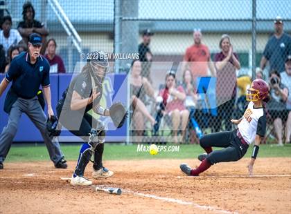 Thumbnail 2 in Marianna vs West Nassau (FHSAA 3A Region 1 Quarterfinal) photogallery.