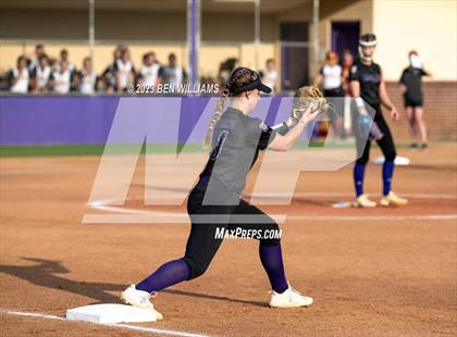 Thumbnail 1 in Marianna vs West Nassau (FHSAA 3A Region 1 Quarterfinal) photogallery.