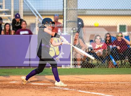 Thumbnail 3 in Marianna vs West Nassau (FHSAA 3A Region 1 Quarterfinal) photogallery.