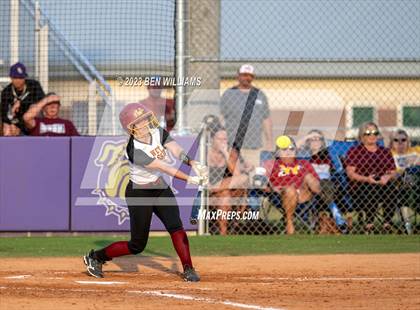 Thumbnail 1 in Marianna vs West Nassau (FHSAA 3A Region 1 Quarterfinal) photogallery.