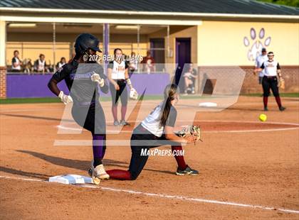 Thumbnail 1 in Marianna vs West Nassau (FHSAA 3A Region 1 Quarterfinal) photogallery.