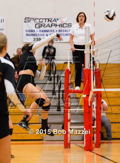 Thumbnail 2 in Aquinas [St. Thomas] vs Southern (OHSAA D4 Columbiana District Playoff) photogallery.