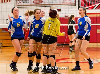 Thumbnail 3 in Aquinas [St. Thomas] vs Southern (OHSAA D4 Columbiana District Playoff) photogallery.