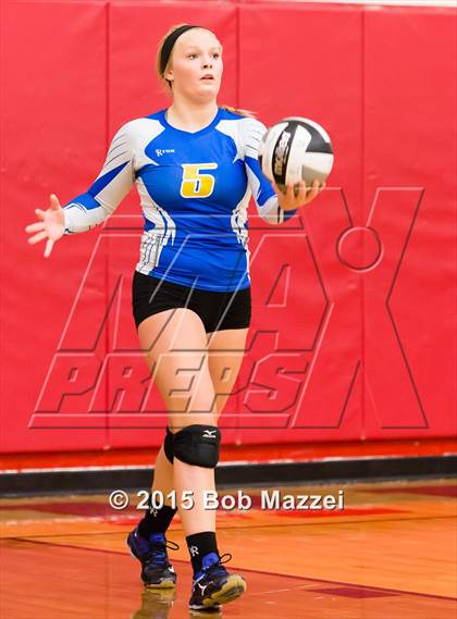 Thumbnail 2 in Aquinas [St. Thomas] vs Southern (OHSAA D4 Columbiana District Playoff) photogallery.