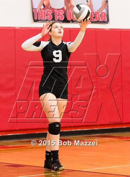 Thumbnail 2 in Aquinas [St. Thomas] vs Southern (OHSAA D4 Columbiana District Playoff) photogallery.