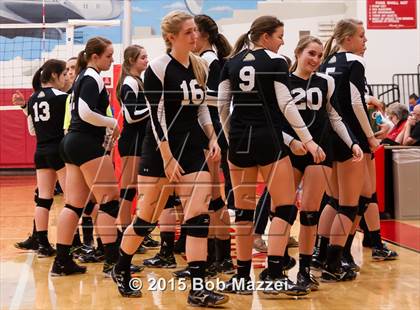 Thumbnail 2 in Aquinas [St. Thomas] vs Southern (OHSAA D4 Columbiana District Playoff) photogallery.
