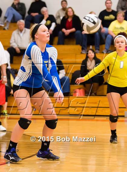 Thumbnail 1 in Aquinas [St. Thomas] vs Southern (OHSAA D4 Columbiana District Playoff) photogallery.