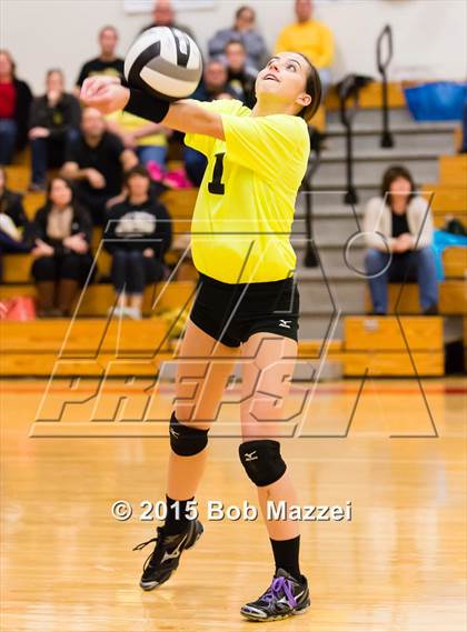Thumbnail 1 in Aquinas [St. Thomas] vs Southern (OHSAA D4 Columbiana District Playoff) photogallery.