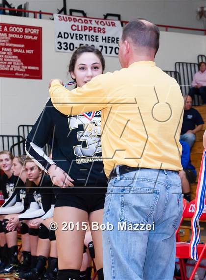 Thumbnail 2 in Aquinas [St. Thomas] vs Southern (OHSAA D4 Columbiana District Playoff) photogallery.